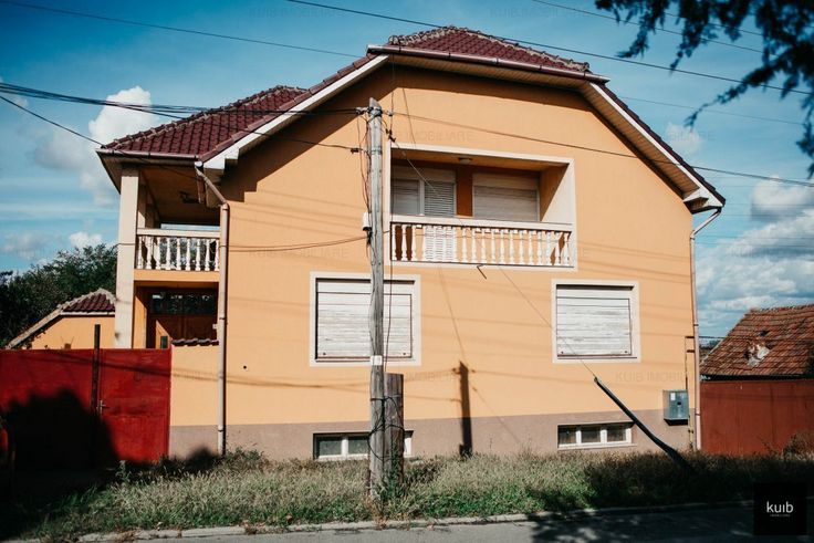 Casă 300 Mp De Vanzare In Poltur Arad Imoradar24
